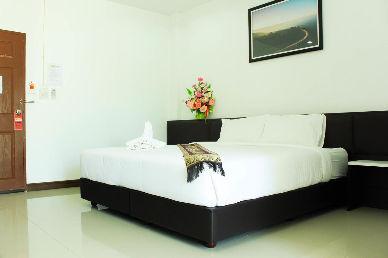 Np Hotel Buri Ram Exterior foto