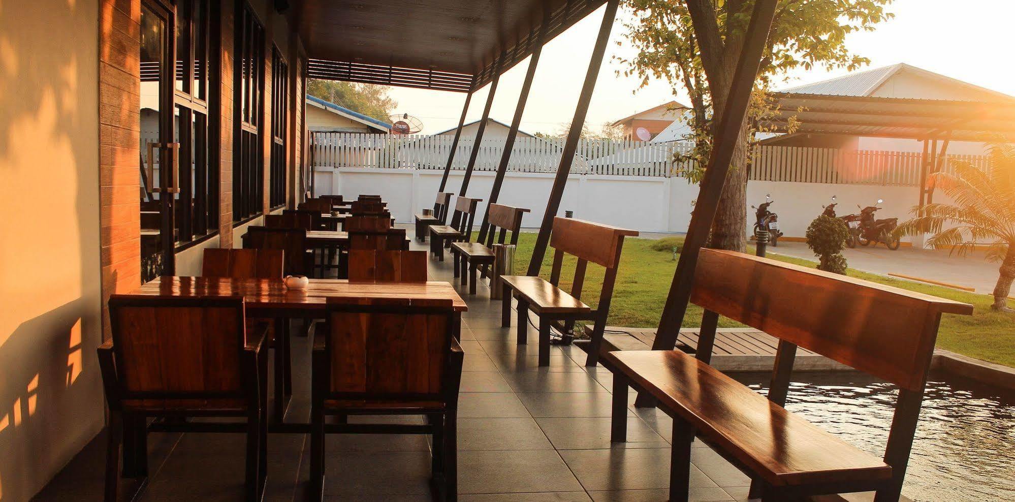 Np Hotel Buri Ram Exterior foto
